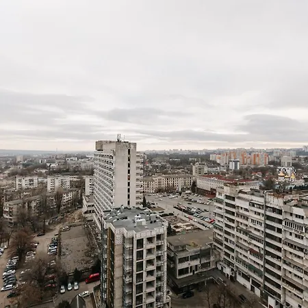 Main Street Sky House * Kişinev