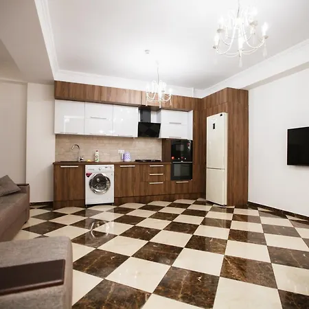 Daire Main Street Sky House *